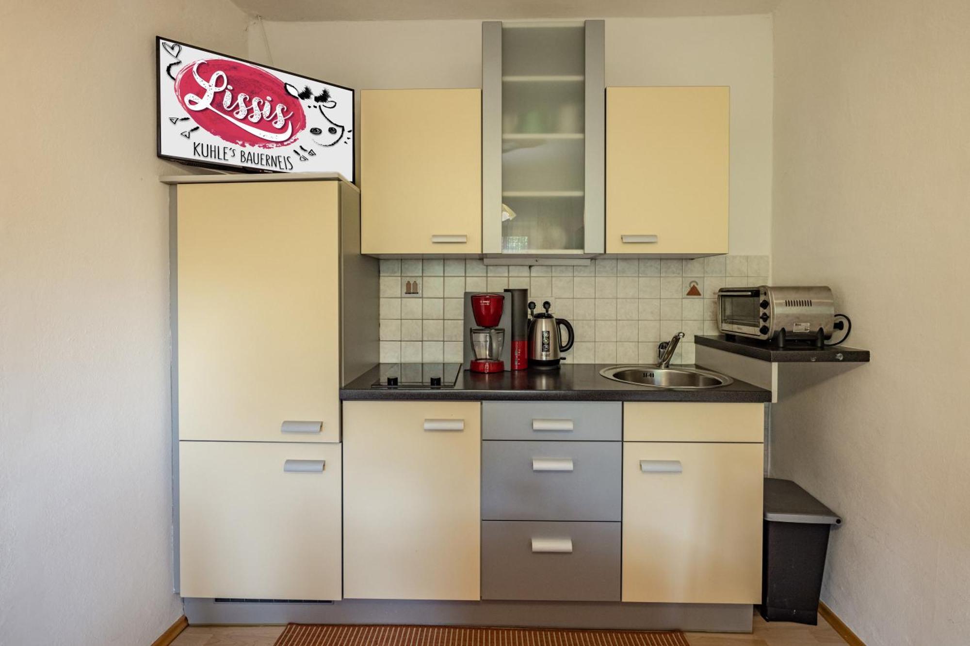 Lissis Bauernhof Appartments Gundersheim Buitenkant foto