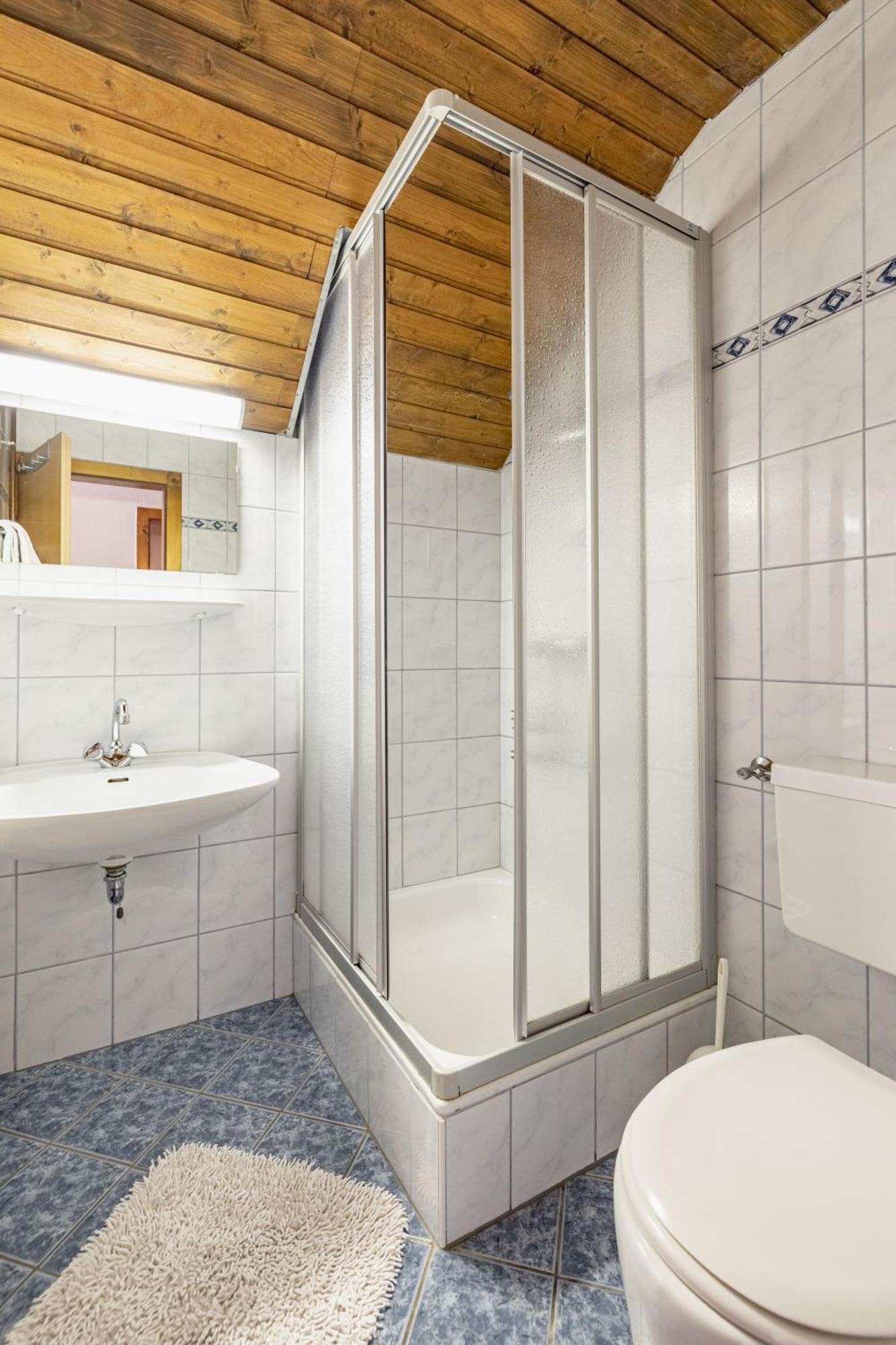 Lissis Bauernhof Appartments Gundersheim Buitenkant foto